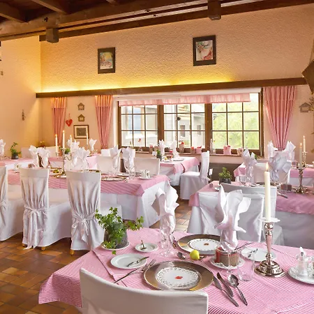 Restaurant Buerchnerhof Отель 3*